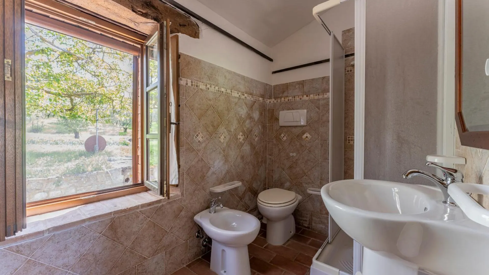 Podere Marcigliana Radicondoli Apartment
