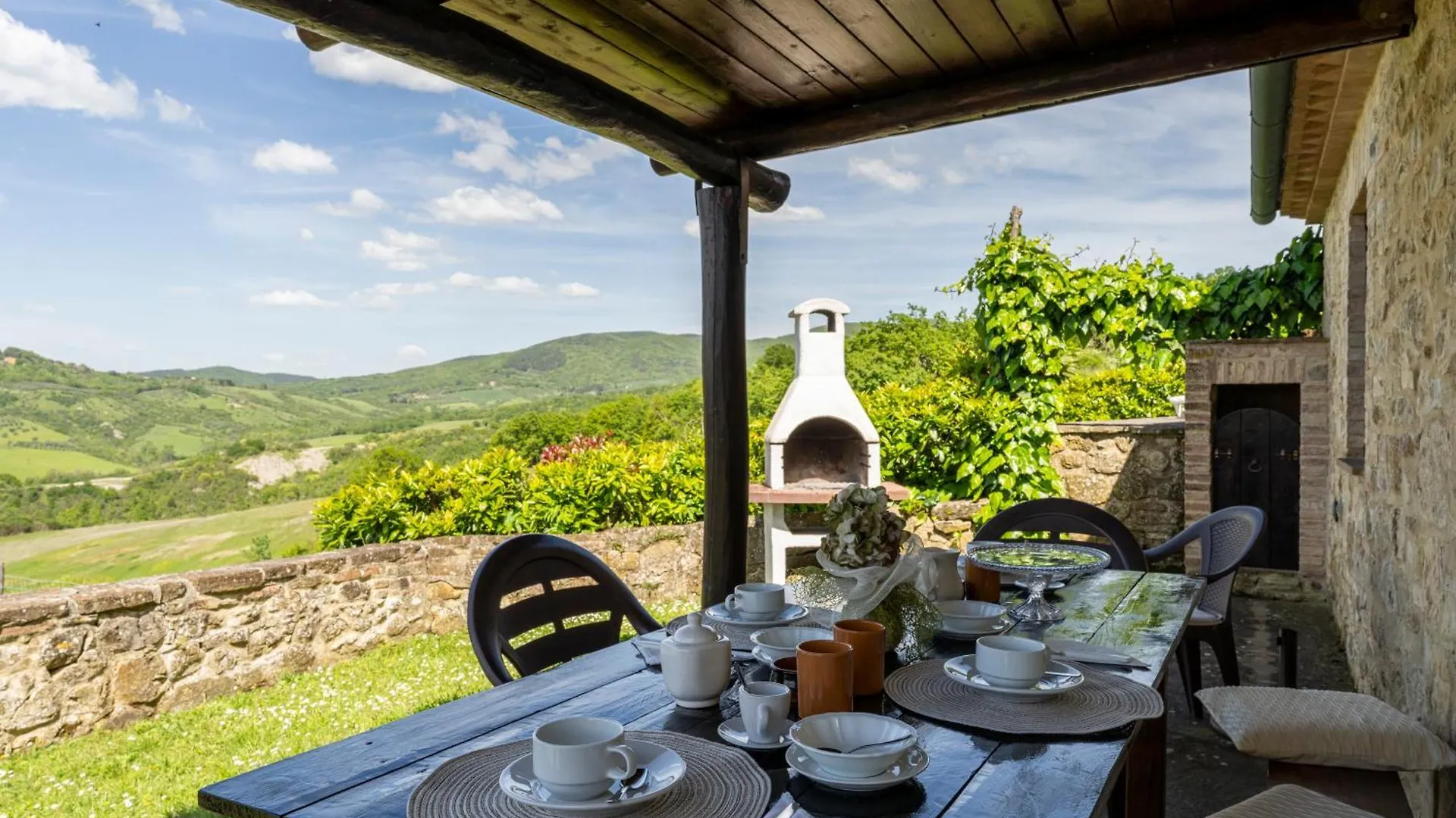 Podere Marcigliana Radicondoli Apartment
