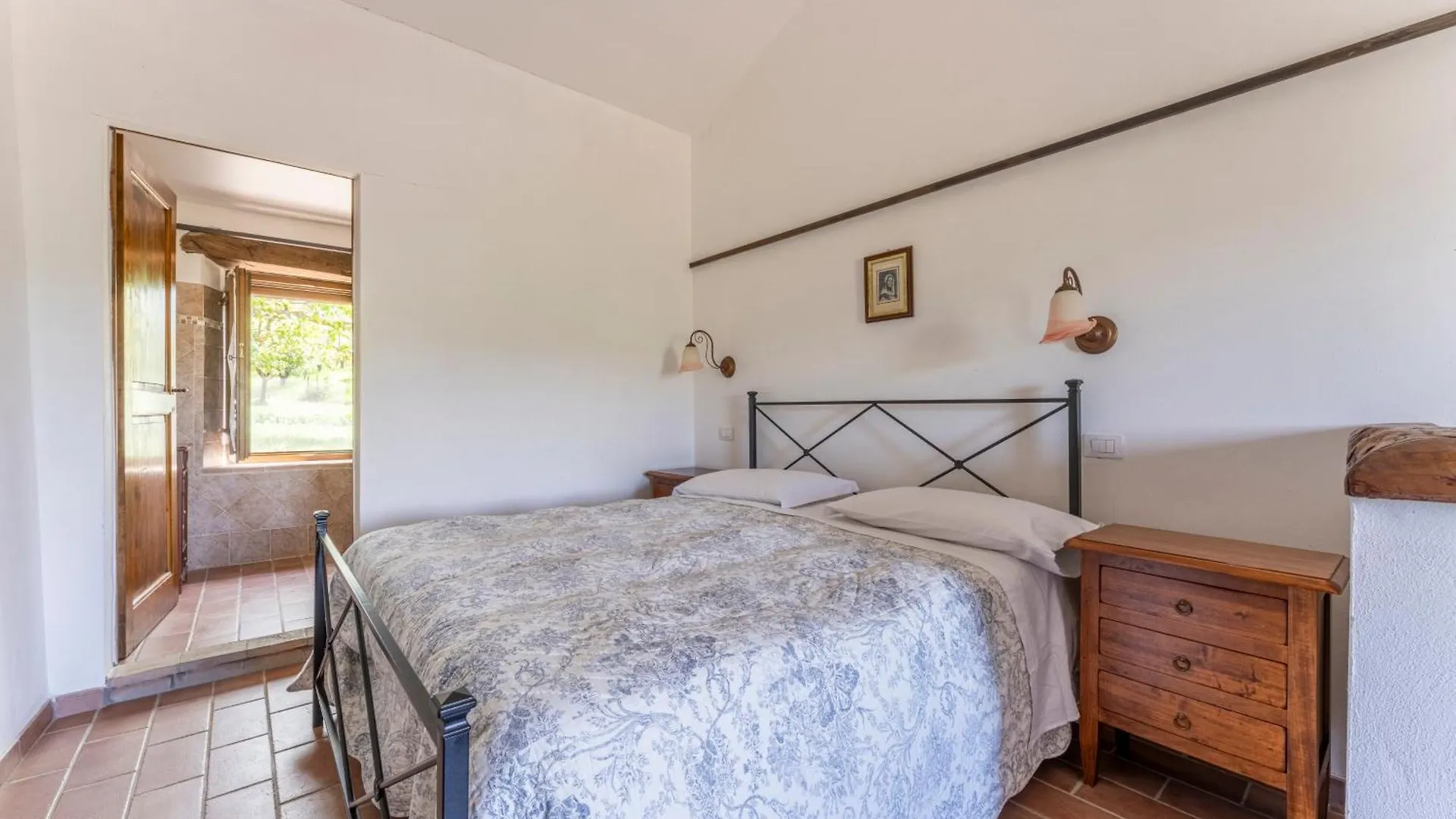 Podere Marcigliana Radicondoli Apartment