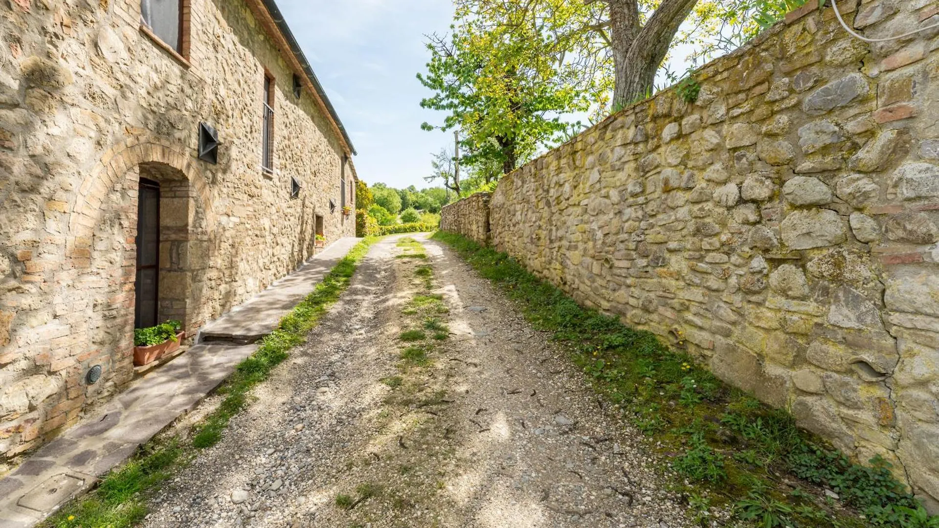 Apartment Podere Marcigliana Radicondoli Italy